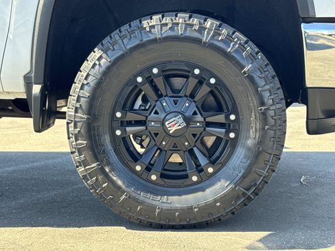 Used 2020 Chevrolet Silverado 2500 LT w/ Advanced Trailering Package AWD/4WD image 33
