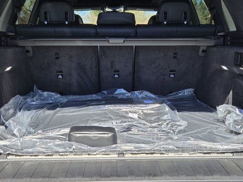 New 2026 BMW X5 xDrive50e w/ M Sport Package image 35