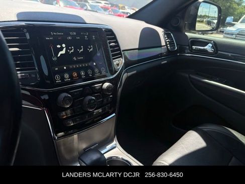 Used 2020 Jeep Grand Cherokee Trailhawk w/ Trailhawk Luxury Group AWD/4WD image 23