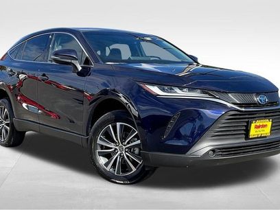 Used 2023 Toyota Venza LE