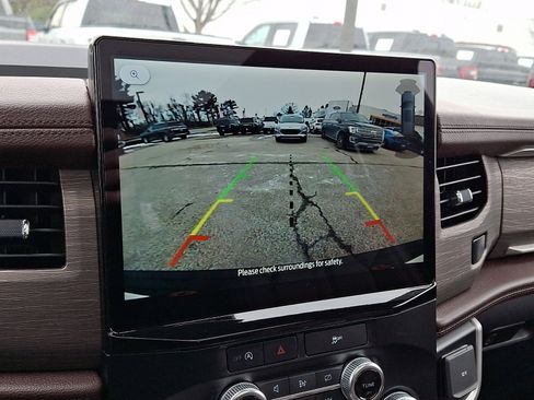 Certified 2024 Ford Expedition Limited image 20