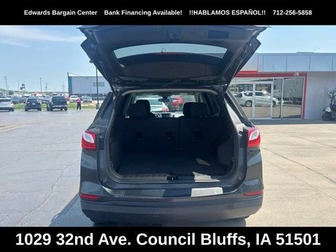 Used 2021 Chevrolet Equinox LS w/ LS Convenience Package AWD/4WD image 11