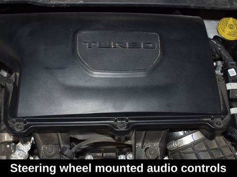Used 2025 Jeep Compass Latitude w/ Sun & Sound Group AWD/4WD image 8