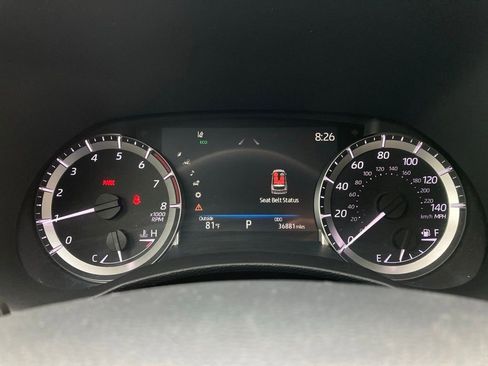 Used 2023 Toyota Highlander XLE FWD image 16