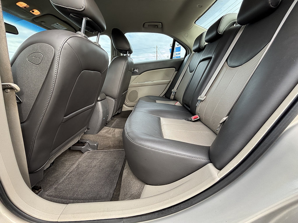 Used 2010 Mercury Milan Premier FWD image 31
