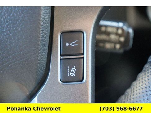 Used 2023 Toyota Tacoma TRD Off-Road image 15