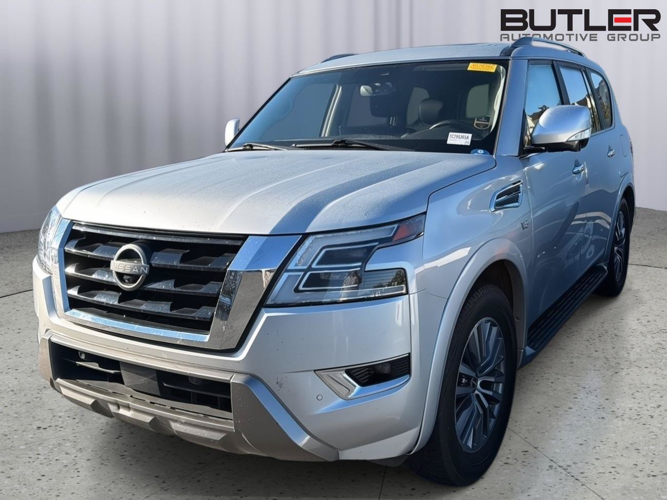 Used 2022 Nissan Armada SL w/ Captain's Chairs Package RWD image 1