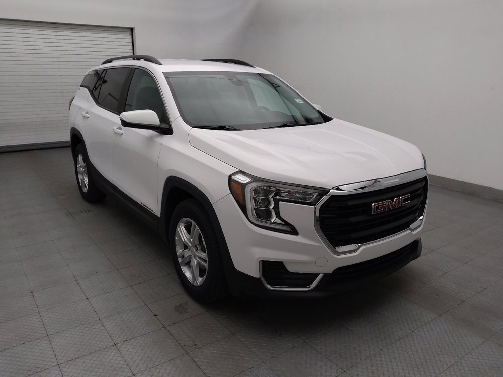 Used 2022 GMC Terrain SLE w/ Driver Convenience Package FWD image 13