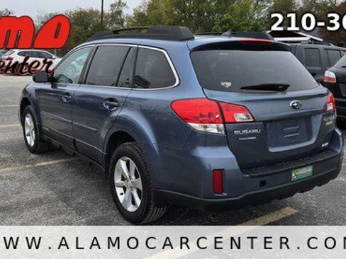 Used 2013 Subaru Outback 2.5i Limited image 3