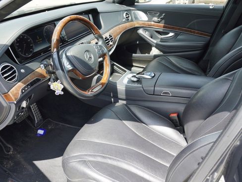 Used 2015 Mercedes-Benz S 550 Sedan image 8