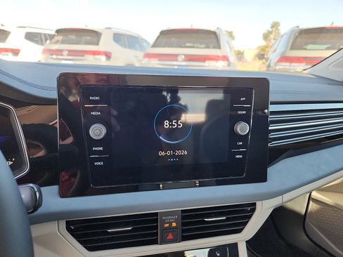 New 2026 Volkswagen Jetta SE FWD image 18
