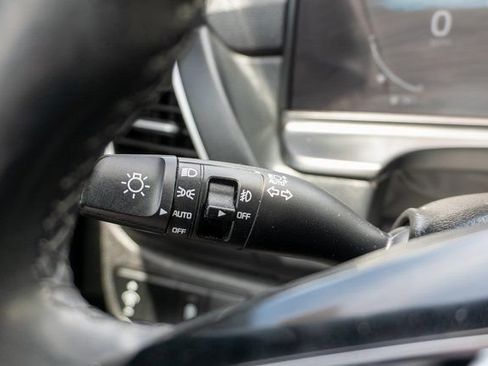 Used 2024 Kia Seltos EX AWD/4WD image 22