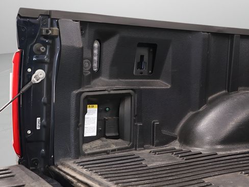 Used 2022 Ford F150 Lariat w/ Equipment Group 502A High AWD/4WD image 41