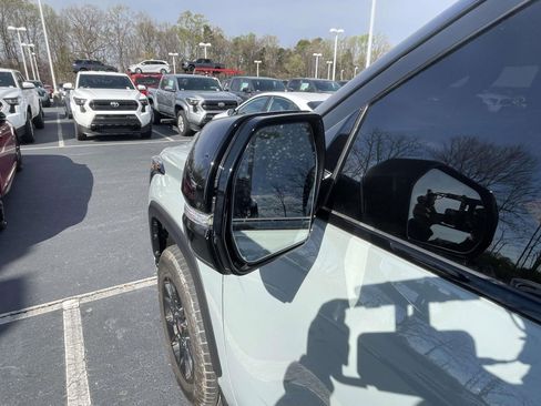 Used 2024 Toyota Tundra Limited w/ TRD Off-Road Package image 19