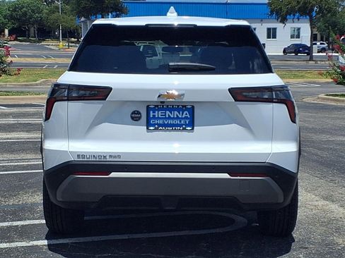 New 2026 Chevrolet Equinox LT image 5