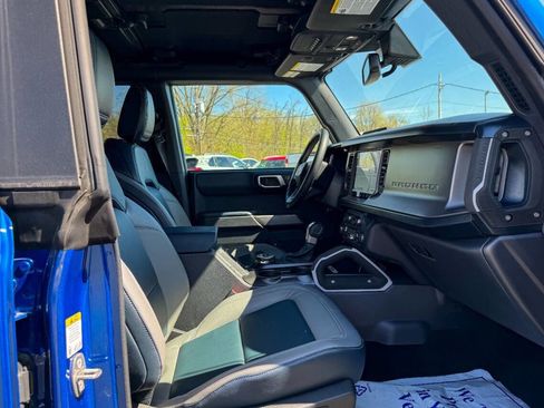 Used 2021 Ford Bronco First Edition image 10