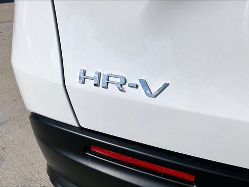 New 2027 Honda HR-V LX image 14