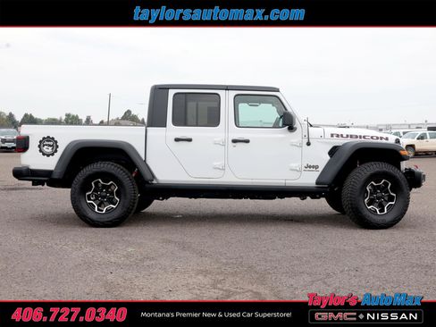 Used 2020 Jeep Gladiator Rubicon w/ Uconnect 4C Nav & Sound Group AWD/4WD image 3