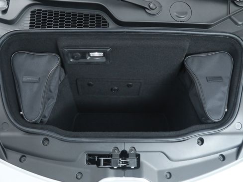 Used 2023 Lamborghini Huracan EVO image 33