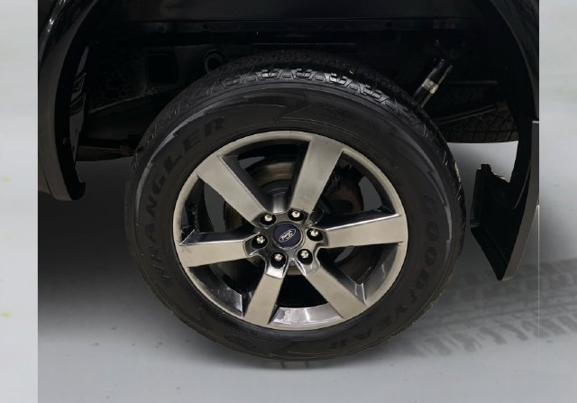 Used 2016 Ford F150 XLT w/ Equipment Group 301A Mid AWD/4WD image 18