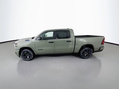 New 2026 RAM 1500 4x4 Crew Cab image 4