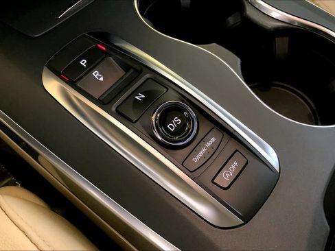 Used 2020 Acura MDX SH-AWD image 17