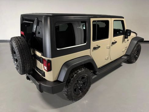 Used 2017 Jeep Wrangler Unlimited Sport w/ Connectivity Group AWD/4WD image 34