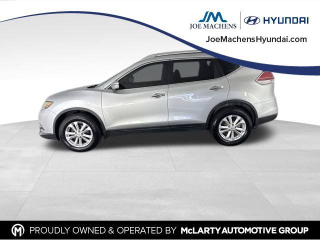 Used 2016 Nissan Rogue SV w/ SV Premium Package AWD/4WD image 9