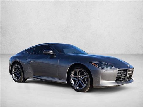 Used 2025 Nissan Z Sport w/ Floor Mat Package image 3