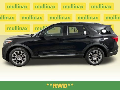 New 2026 Ford Explorer Platinum image 11