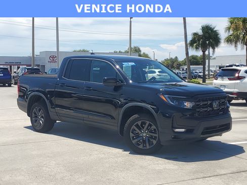 Used 2024 Honda Ridgeline Sport image 1