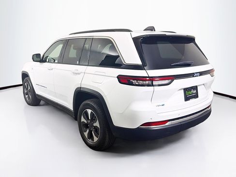 Used 2024 Jeep Grand Cherokee Limited 4xe w/ Trailer Tow Package AWD/4WD image 5