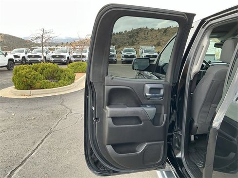 Used 2017 Chevrolet Silverado 1500 LT w/ All Star Edition image 18