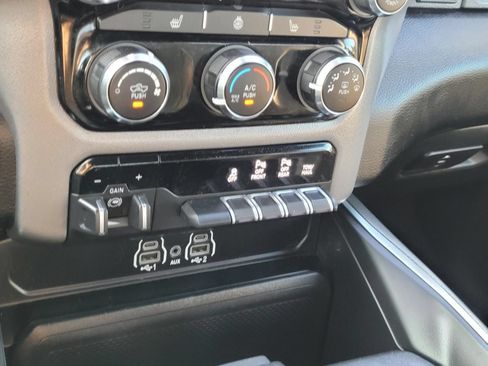 Used 2025 RAM 1500 Lone Star AWD/4WD image 24