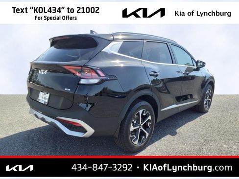 New 2025 Kia Sportage EX image 4