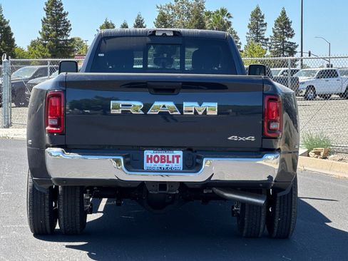 New 2026 RAM 3500 Tradesman AWD/4WD image 4