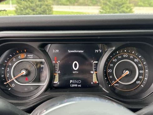 Used 2024 Jeep Wrangler Sahara w/ Technology Group image 6