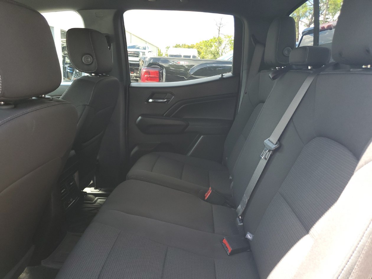 Used 2024 GMC Canyon Elevation w/ Convenience Package RWD image 10