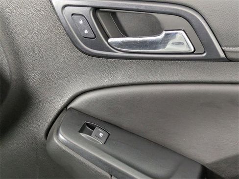 Used 2019 Chevrolet Suburban Premier w/ Premier Plus Edition image 44