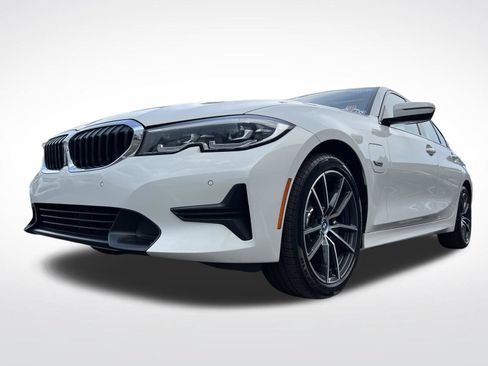 Used 2022 BMW 330e xDrive w/ Driving Assistance Package AWD/4WD image 66