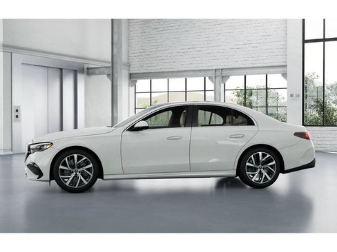 New 2027 Mercedes-Benz E 450 4MATIC Sedan image 35