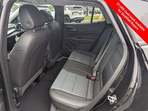 New 2026 Chevrolet Trax LT w/ Driver Confidence Package FWD image 9