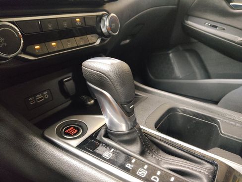 Used 2023 Nissan Sentra SV FWD image 26