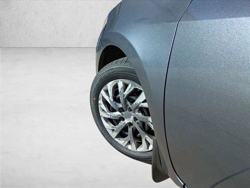 Used 2015 Toyota Corolla S image 10