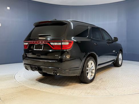 Used 2023 Dodge Durango GT image 9