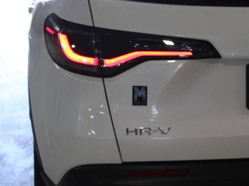 Certified 2024 Honda HR-V Sport image 37