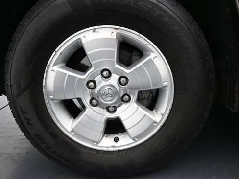Used 2008 Toyota 4Runner SR5 AWD/4WD image 14