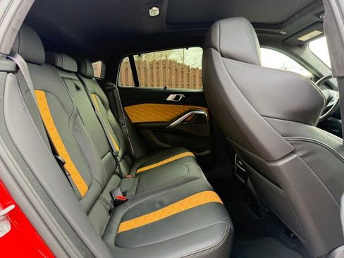 Used 2022 BMW X6 M w/ Competition Package image 25