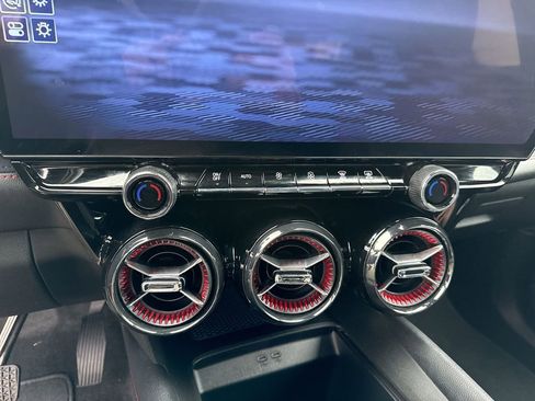 Certified 2024 Chevrolet Blazer EV RS image 18