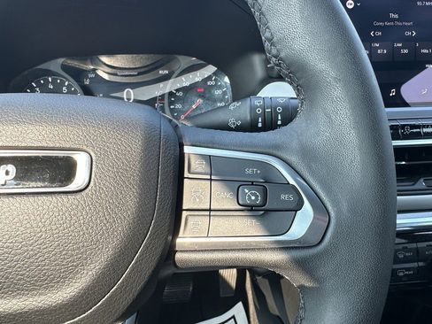 Used 2023 Jeep Compass Limited w/ Elite Group image 15